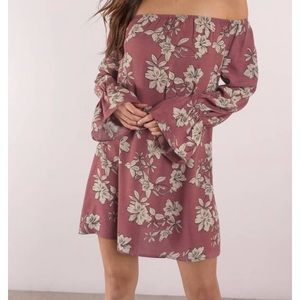 Floral off the shoulder shift dress